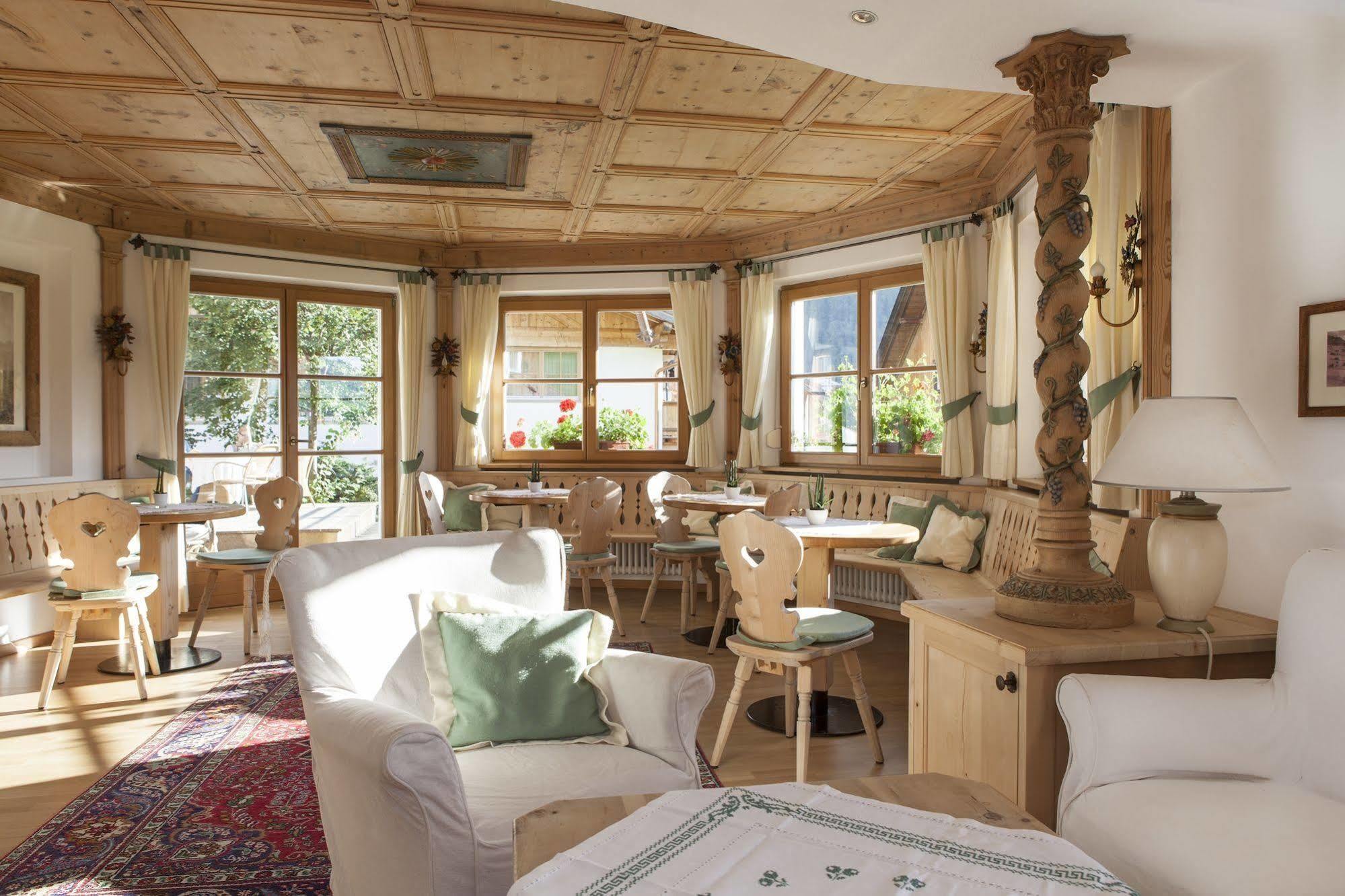 Dependance Hotel Mareo Dolomites San Vigilio Di Marebbe Exteriér fotografie